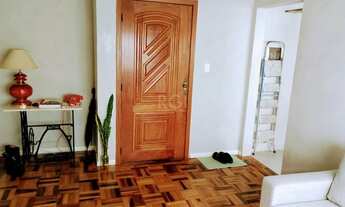 Imagem 1: Òtimo apartamento com vaga coberta e espaço para depósito