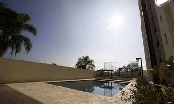 Imagem 3: Apartamento para aluguel possui 56 metros quadrados com 2 quartos com planejados cozinha