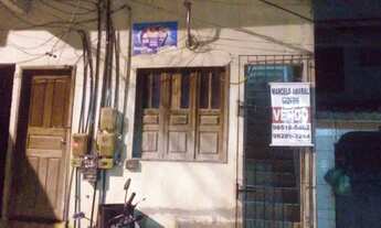 Imagem 4: Edifício residencial para venda tem 102 metros quadrados com 1 kit -net e 2 Apartamentos