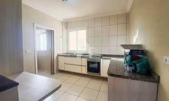 Imagem 2: ALUGO Apartamento PARQUE INDUSTRIAL, 3 DORMS - 2 VAGAS - ARMÁRIOS - FOGÃO