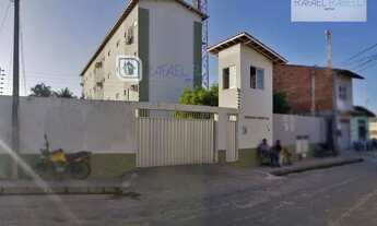 Imagem 2: Apartamento com 02 quartos no bairro Lagoa Redonda - Fortaleza