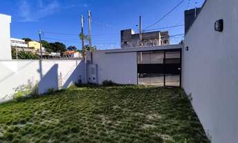 Imagem 4: Casa para venda possui 85 metros quadrados com 3 quartos em Santa Amélia - Belo Horizonte