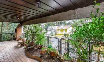 Imagem 2: Ótimo apartamento triplex , excelente localização, com armários embutidos nos dormitórios