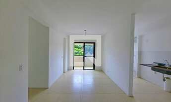 Imagem 2: Apartamento para Aluguel - Del Castilho, 3 Quartos, 66 m2