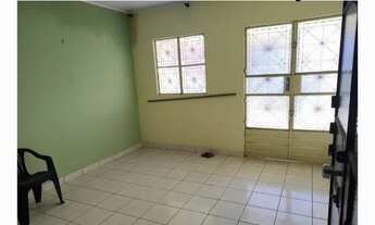 Imagem 3: Casa em dois pavimentos 300 mil ( valor negociável