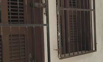 Imagem 6: Alugo kitnet Quarto com aluguel por R$350 /mês