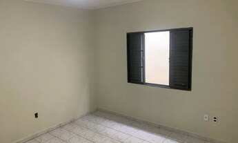 Imagem 5: Casa para aluguel possui 80 metros quadrados com 3 quartos em Jardim Universo - Mogi das C