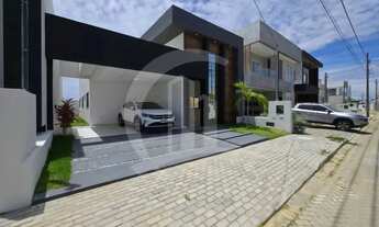 Imagem 2: Oportunidade no Mauluí Residence Casa com Piscina á Venda