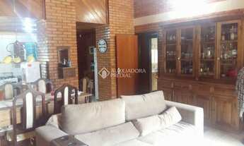 Imagem 2: Auxiliadora Predial aluga, Casa com 3 dormitorios. A casa possui 155 m² de área privativa