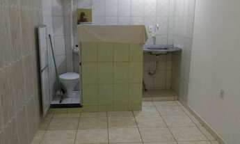 Imagem 2: Kitnete Casa com 1 dormitório