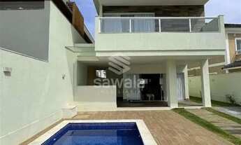 Imagem: Casa à venda com 282,00m² e 4 quartos