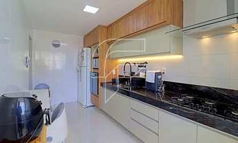 Imagem 6: Apartamento excelente de 3 quartos, 1 suíte, acabamentos de alto padrão, 2 vagas à 200 met