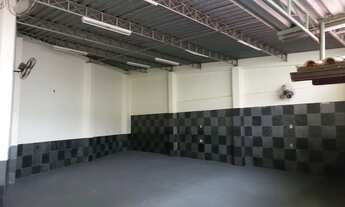 Imagem 5: IMÓVEL EXCELENTE P RESIDENCIA OU COMÉRCIO.......EXCELENTE LOCALIZAÇÃO. EM BANGU