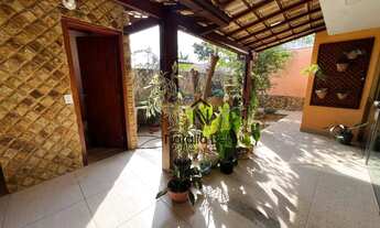 Imagem 5: Casa com móveis planejados e quintal no Centro - Rio das Ostras