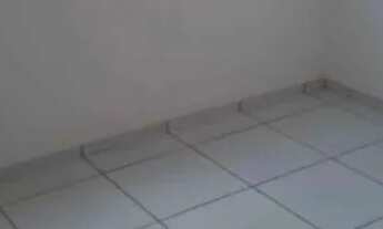 Imagem 5: VENDO OU PASSO CHAVE BARATO condomínio Veneza 2quartos varanda sala cozinha área serviço