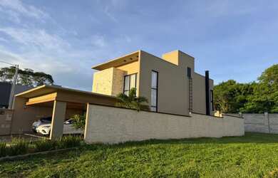 Imagem 2: Sobrado condomínio Parque ville quaresmeira