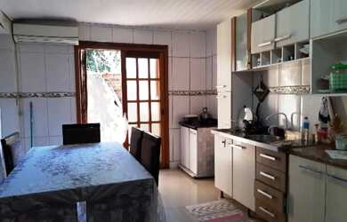 Imagem 3: CAXIAS DO SUL - Casa Padrão - DESVIO RIZZO