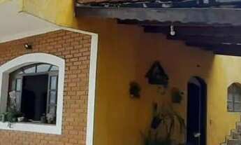 Imagem 3: Casa em Rua Kiugo Yoshida - Chácara Arantes - Mairiporã/SP