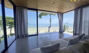 Imagem 4: Casa à venda em condomínio, localizada na praia da Baleia!