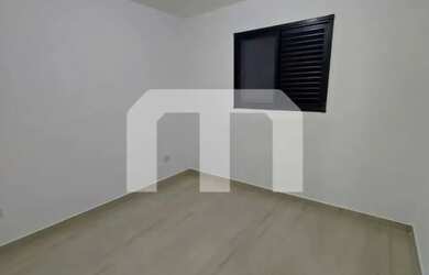 Imagem 7: Sobrado novo na Vila Granada