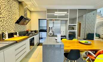 Imagem 4: CASA ALTO PADRÃO À VENDA | 4 QUARTOS | 3 SUITES | 247M²