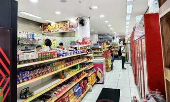 Imagem: LOJA DE DOCES A VENDA NO CENTRO DE SÃO