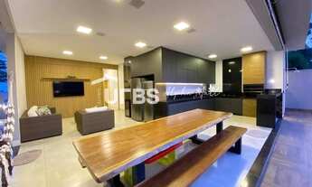 Imagem 2: Casa de condomínio sobrado para venda com 237 metros quadrados com 3 quartos