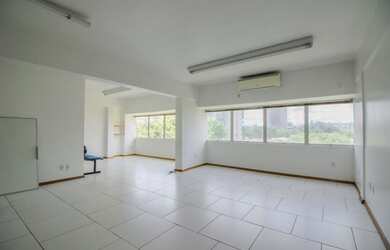 Imagem 4: Escritório para venda com 94 metros quadrados em Ideal - Novo Hamburgo - RS