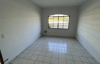 Imagem 4: Casa para aluguel possui 100 metros quadrados com 3 quartos em Setor Gs - entil MeireleGoi