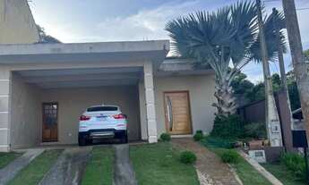 Imagem 1: Vende-se ou aluga 3 mil reais,casa em condomínio no centro de Ibiúna