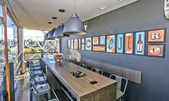 Imagem 3: Loja instalada em container - Curitiba