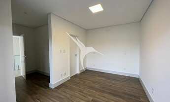 Imagem 13: SANTANA DE PARNAIBA - Casa Padrão - Alphaville