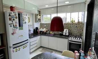 Imagem 2: Amplo apartamento 3 quartos com 130m2, 1 suíte, reformado, nascente, poximo a beira rio Am