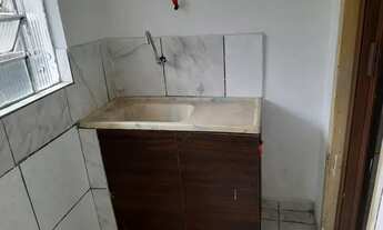 Imagem 3: Barracão de com área privativa de um quarto. Novo Riacho