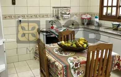 Imagem 4: Casa para Locação em Bauru, Jardim América, 3 dormitórios, 1 suíte, 4 banheiros, 2 vagas