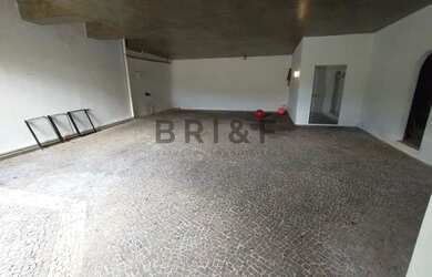 Imagem 4: Casa residencial para locação 700m³, 4 quartos, sala com lareira, churrasqueira, 4 vagas