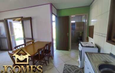 Imagem 4: Casa dois dormitórios a duas quadras do mar