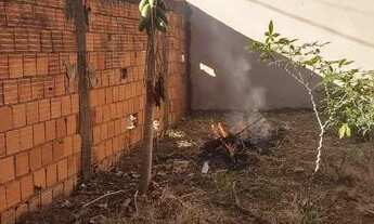 Imagem 5: Vendo ou troco por outro imóvel no jardim Roriz qd 1 a3,vila militar,ou vila de Fátima