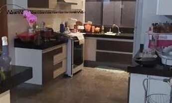 Imagem 2: Casa próximo a Basílica em Trindade