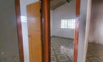 Imagem 6: Casa espaçosa 700,00