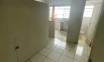 Imagem 2: ALUGO KITNET NA AREA CENTRAL