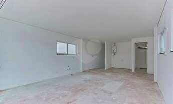 Imagem 7: Cobertura triplex para venda tem 222 m2 com 3 quartos 3 suítes no Água Verde