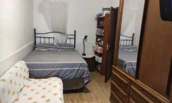 Imagem: Quarto confortável e espaçoso perto do