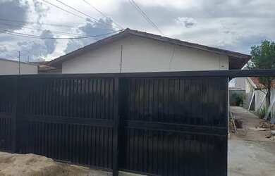 Imagem 2: CASA JARDIM EUROPA 2 QUARTOS SALA COZINHA BANHEIRO ÁREA DE SERVIÇOS E GARAGEM