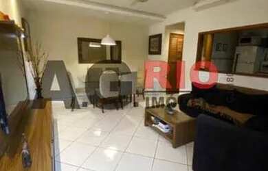 Imagem 2: Casa de Vila-À VENDA-Vila Valqueire-Rio de Janeiro-RJ