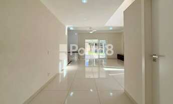 Imagem 5: Sobrado Recanto do Lago com Piscina Aquecida e Duas Suítes Terreas - Conforto e Sofisticaç