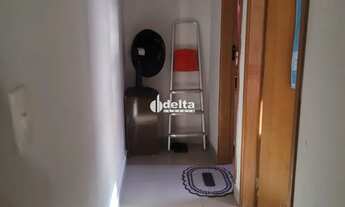 Imagem 6: Casa residencial com 2 quartos disponível para venda no bairro Jardim Canaã em Uberlândia