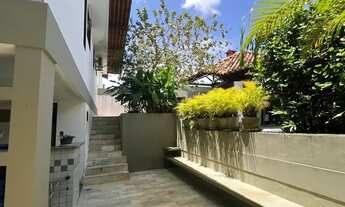 Imagem 4: Térrea para venda tem 381 metros quadrados com 6 quartos em Jardim Petrópolis - Maceió - A