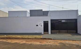 Imagem: CASA NO RESIDENCIAL OLIVEIRA COM 3 DORMITORIOS