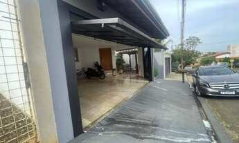 Imagem 7: Casa para venda com 173 m² e 3 quartos em Jardim Aeroporto, Bauru - SP